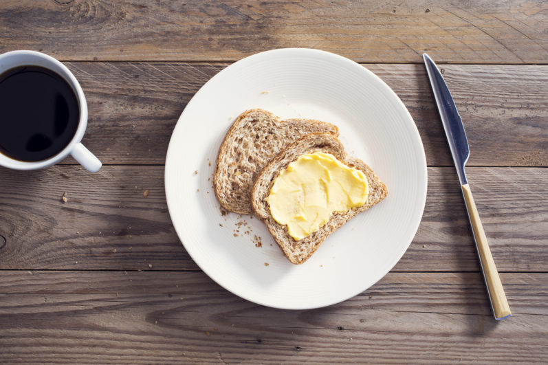Margarina ou manteiga: qual é a melhor opção?