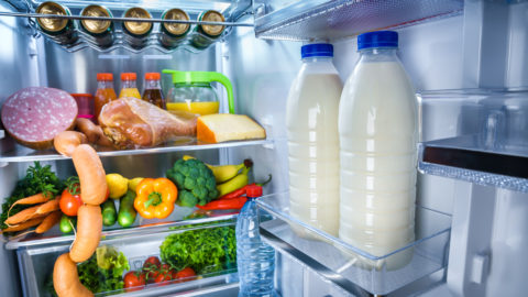 Saiba como guardar alimentos na geladeira corretamente