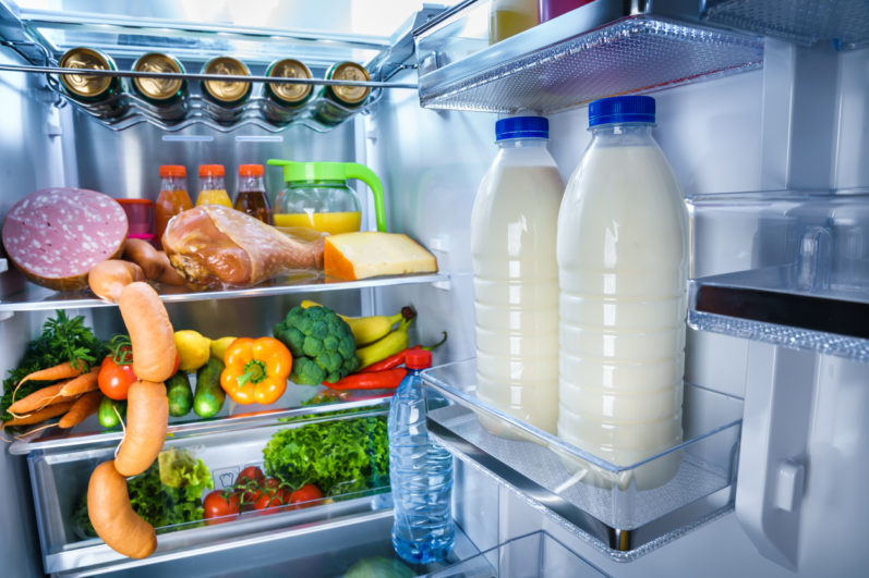 Saiba como guardar alimentos na geladeira corretamente