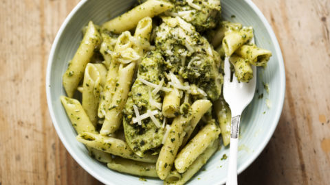 Receita de macarrão pena ao pesto