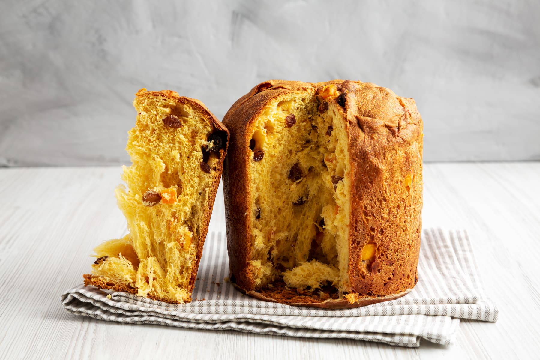 Origem do panettone: onde nasceu essa delícia de Natal￼