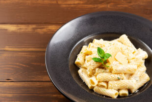 Macarrão Rigatone ao molho pera e gorgonzola: como preparar