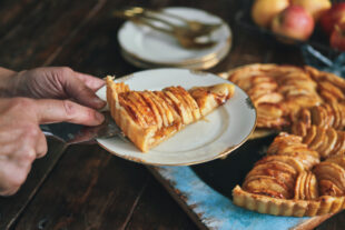Receita de torta de maçã simples e saborosa