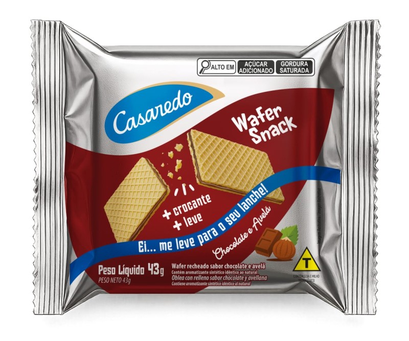Wafer recheado sabor chocolate e avelã